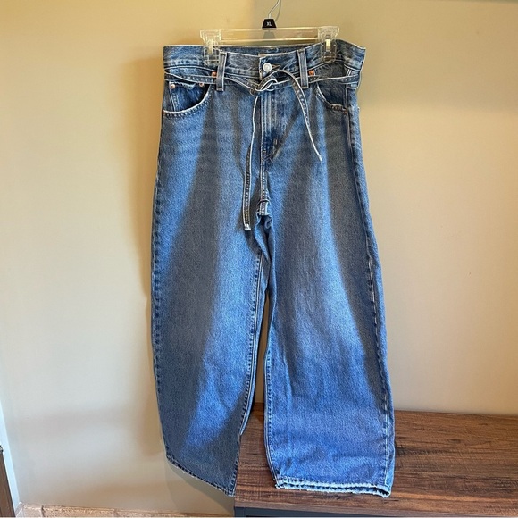 Levi’s XL BALLOON LEG WOMEN'S JEANS 26 - Picture 2 of 8